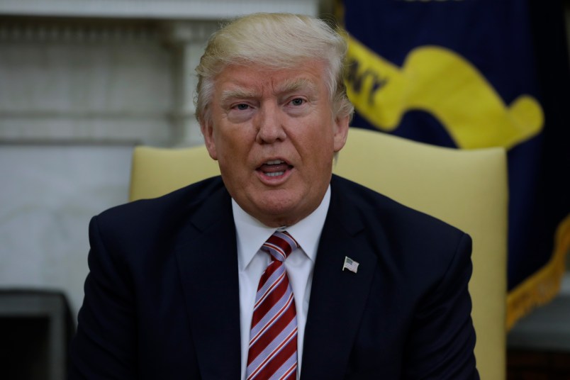 President Donald Trump XXXX Turkish President Recep Tayyip Erdogan xxxx at the White House, Tuesday, May 16, 2017, in Washington. (AP Photo/Evan Vucci)