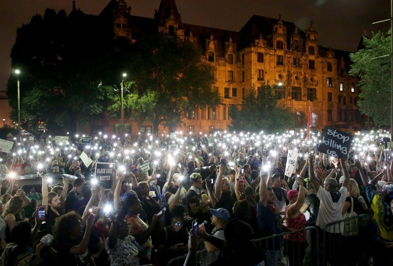 Hundreds of protesters stand outside the St. Louis city jail on Monday, Sept. 18, 2017, a day after police arrested more than 120 people. Protests began on Friday after former police officer Jason Stockley was found innocent in the 2011 fatal shooting of Anthony Lamar Smith. Photo by David Carson, dcarson@post-dispatch.com