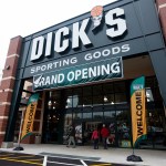 FOR Business.  Hanover, MA 10/7/2012  Dick's Sporting Goods holds its grand opening in a building that used to house a Circuit City in Hanover, MA on Sunday, October 7, 2012.  (Yoon S. Byun/Globe Staff) Section: Business Slug: 10vacancy Reporter: jenn abelson  LOID: 5.0.3124212268