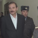 TAS22: MOSCOW, RUSSIA. DECEMBER 19. Former first deputy director general of Aeroflot-Russian Airlines, Nikolai Glushkov (in pic), who was arrested on December 7 on the charge of major group fraud, seen on his way to the trial. After hearings Moscow's Lefortovo municipal court found valid the arrest of the former director, one of the main figures of the Aeroflot case, and didn't change its sanctions. Glushkov's keeping in custody is to be continued. (Photo by Nikolai Glushkov / ITAR-TASS) ----- ÒÀÑ 41. Ðîññèÿ. Ìîñêâà, 19 äåêàáðÿ. Ñåãîäíÿ Ëåôîðòîâñêèé ìåæìóíèöèïàëüíûé ñóä Ìîñêâû ïðèçíàë îáîñíîâàííûìè àðåñò áûâøåãî ïåðâîãî çàìåñòèòåëÿ ãåíäèðåêòîðà àâèàêîìïàíèè "Àýðîôëîò" Íèêîëàÿ Ãëóøêîâà - îäíîãî èç ôèãóðàíòîâ ïî òàê íàçûâàåìîìó "äåëó "Àýðîôëîòà", à òàêæå èçáðàííóþ â îòíîøåíèè íåãî ìåðó ïðåñå÷åíèÿ. Ìåðà ïðåñå÷åíèÿ - ñîäåðæàíèå ïîä ñòðàæåé îñòàâëåíà áåç èçìåíåíèÿ. Íà ñíèìêå: Íèêîëàé Ãëóøêîâ íàïðàâëÿåòñÿ â çàë ñóäà. Ôîòî Ðîìàíà Äåíèñîâà (ÈÒÀÐ-ÒÀÑÑ)