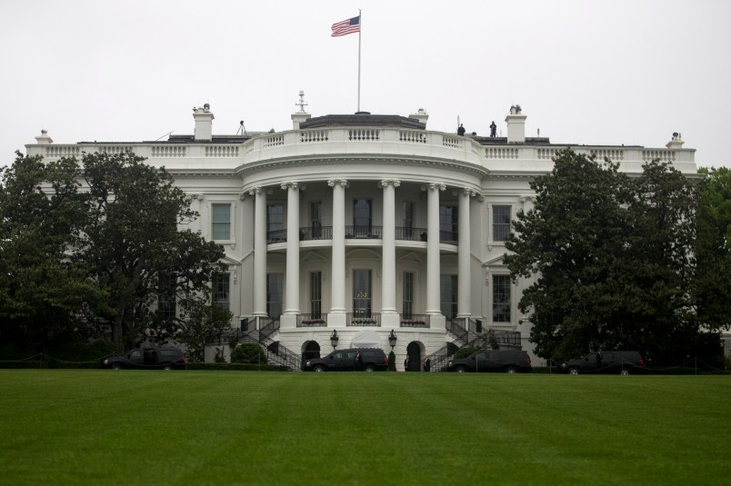 WASHINGTON, DC - MAY 13: President Donald Trump's motorcade arrives at the White House on May 13, 2018 in Washington, D.C. (Photo by Zach Gibson/Getty Images)