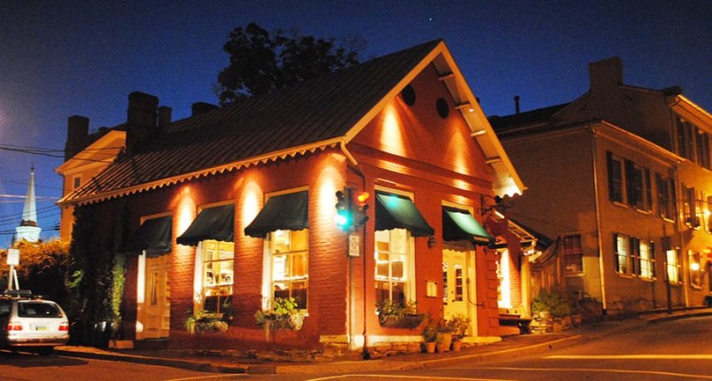 The Red Hen/Facebook