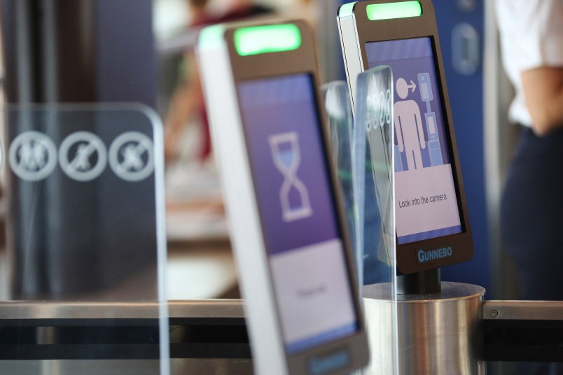 A biometric facial recognition screening machine in a British Airways international gate on Tuesday, April 24, 2018 at the Orlando International Airport. (Ricardo Ramirez Buxeda/Orlando Sentinel/TNS)