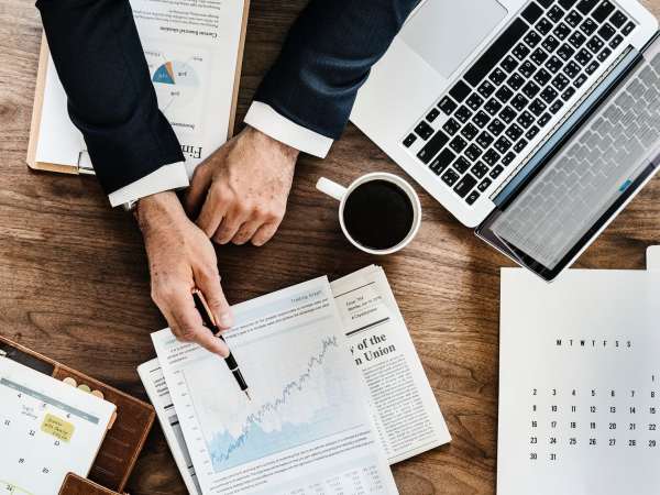 Personal Finance Collection has four expert-led courses on financial basics, budgeting, freelancing, and more.
