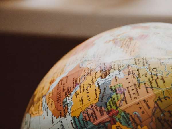 You can learn almost any language you’d like on any of your devices with uTalk’s Language Education courses.