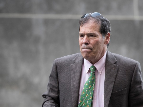 WASHINGTON, DC - SEPTEMBER 7: Randy Credico arrives at U.S. District Court, September 7, 2018 in Washington, DC. Credico, a comedian with ties to Roger Stone, was subpoenaed by special counsel Robert Mueller and will testify before the grand jury on Friday. (Photo by Drew Angerer/Getty Images)