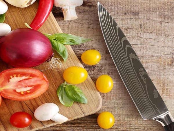 The Damasukasu 3-Piece Handmade Japanese Chef Knife Set makes meal prep fun and easy.