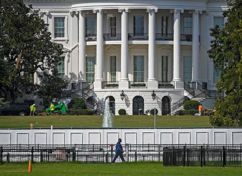 WASHINGTON, DC - September 08: A view of the south lawn of the White House in the wake of the RNC celebration held there, in Washington, DC on September 08. (Photo by Bill O'Leary/The Washington Post)