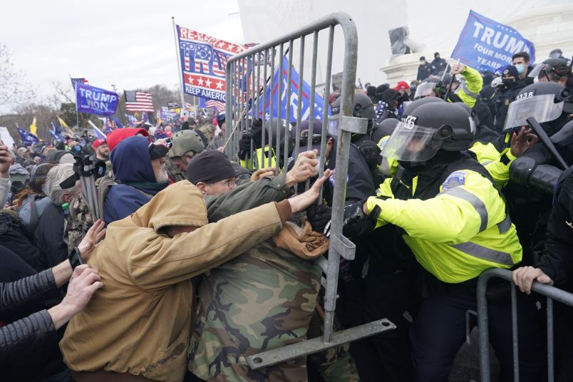 WASHINGTON, DC - JANUARY 06:  Protesters gather on the second day of pro-Trump events fueled by President Donald Trump's continued claims of election fraud in an to overturn the results before Congress finalizes them in a joint session of the 117th Congress on Wednesday, Jan. 6, 2021 in Washington, DC. (Kent Nishimura / Los Angeles Times)