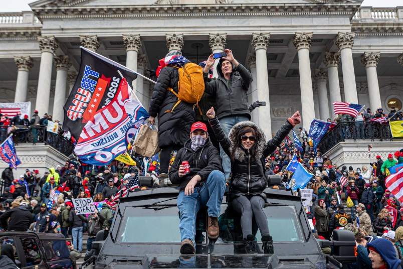 WASHINGTON DC, DISTRICT OF COLUMBIA, UNITED STATES - 2021/01/06: Pro-Trump supporters and far-right forces flooded Washington DC to protest Trump's election loss. Hundreds breached the U.S. Capitol Building, aproximately13 were arrested and one protester was killed. (Photo by Michael Nigro/Pacific Press/LightRocket via Getty Images)